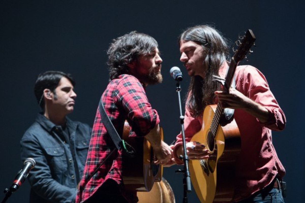 Past Performers: Avett Brothers image